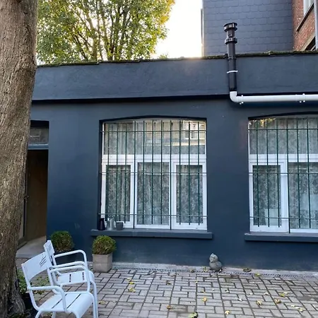 сarnot Zoo Area Apartment *